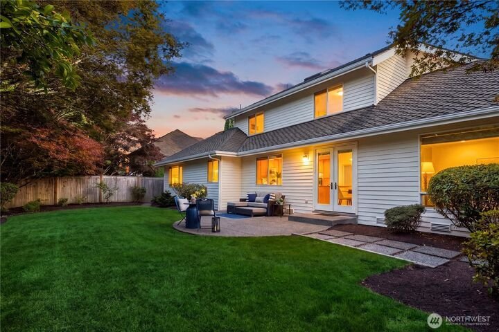 Maison à Sammamish, Washington, États-Unis 3 - 18564475