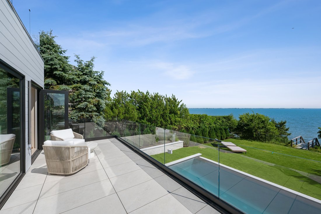 Southampton, New York, United States 1 - 18562923