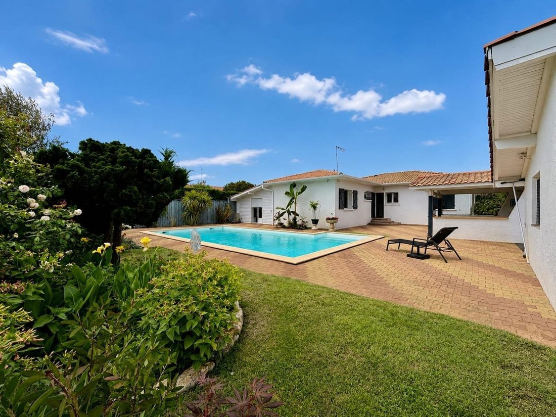 House in Chante Cigale, Gujan-Mestras, France 1 - 18347860