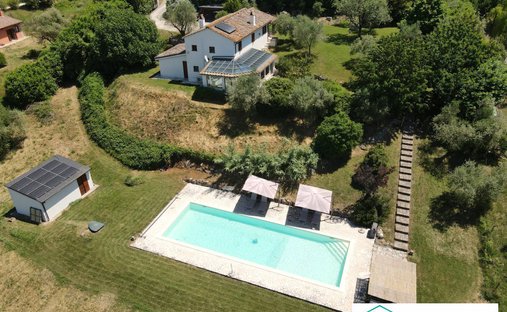 Villa in Amelia, Umbria, Italy 1