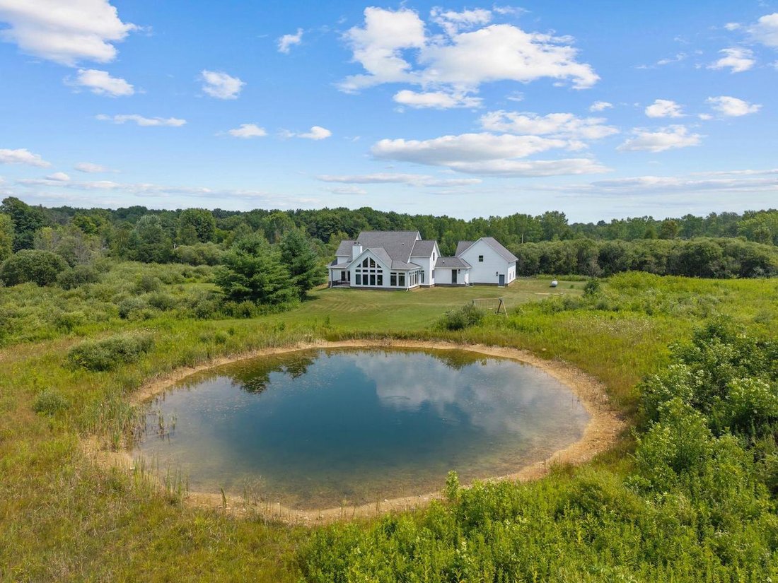 House in Little Suamico, Wisconsin, United States 3 - 18561531