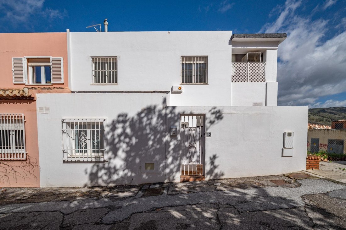 Genil, Granada, Spain 3 - 18565721