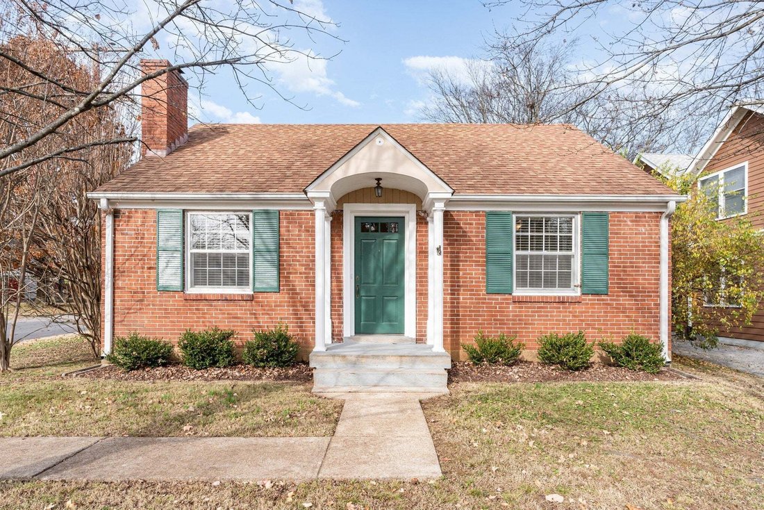 Co Op in Nashville, Tennessee, United States 2 - 18558486
