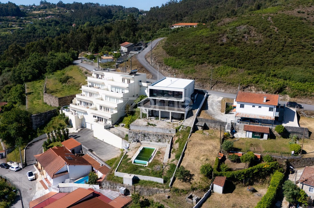 House in Santa Eulalia, Braga, Portugal 1 - 18563527