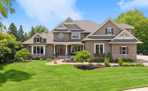 House in Chaska, Minnesota, United States 1