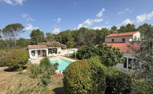 House in Flayosc, Provence-Alpes-Côte d'Azur, France 1