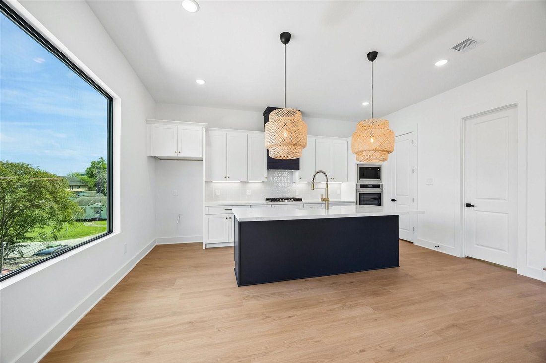 House in Houston, Texas, United States 2 - 18565595