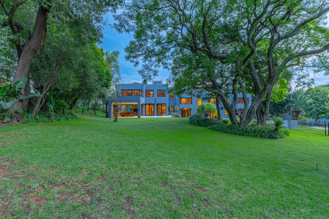 House in Hyde Park, Gauteng, South Africa 5 - 18563869