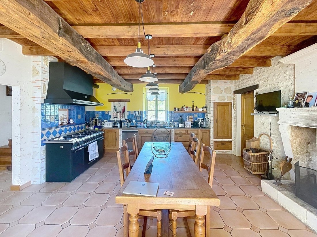 House in Fleac, Nouvelle-Aquitaine, France 5 - 18566764