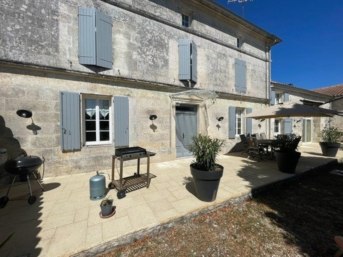 House in Fleac, Nouvelle-Aquitaine, France 1 - 18566764