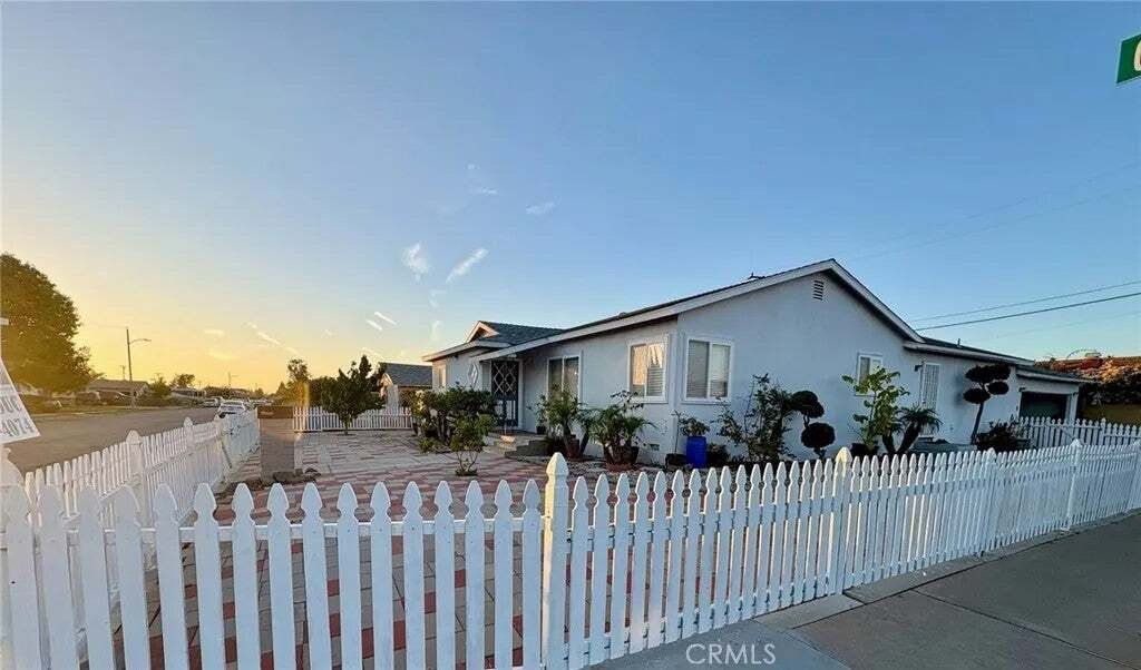 House in Westminster, California, United States 2 - 18565184