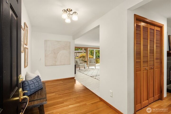 House in Bellevue, Washington, United States 5 - 18564535