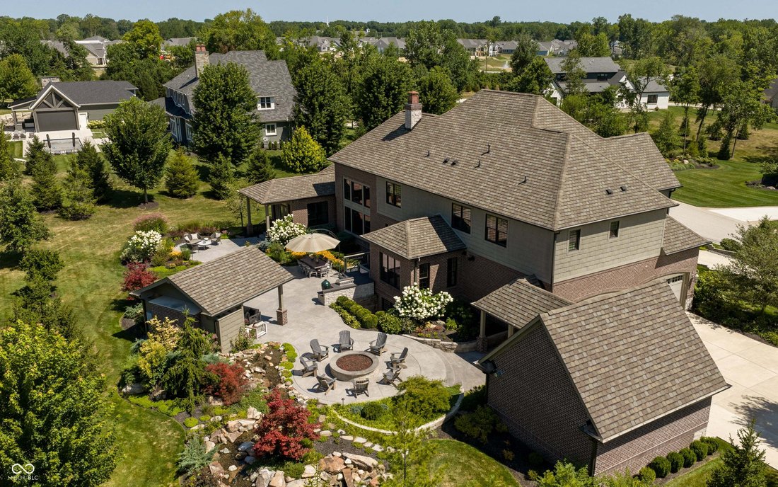 House in Zionsville, Indiana, United States 4 - 18561097