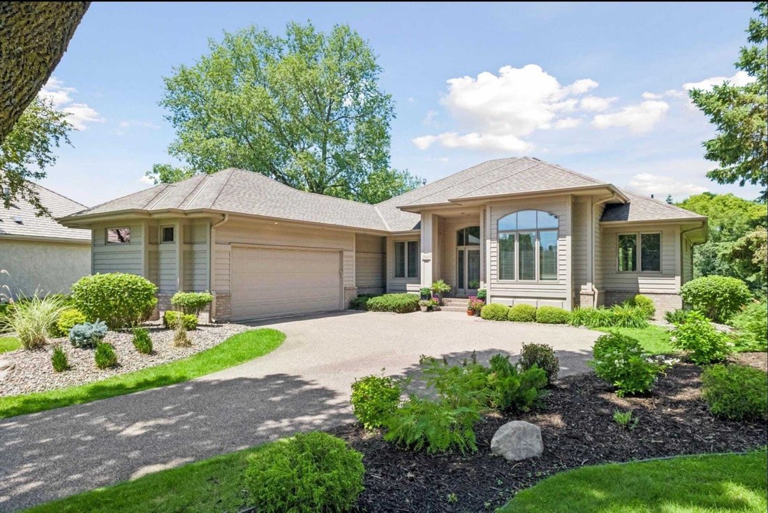 House in Minnetonka, Minnesota, United States 1 - 18564480