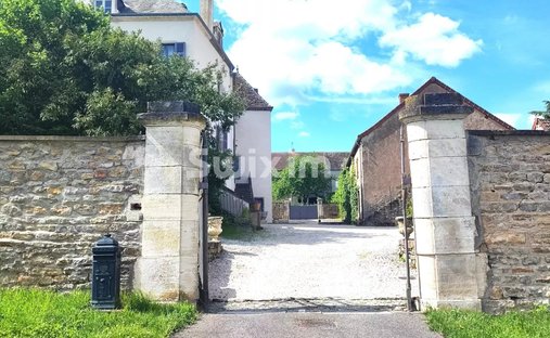 Anwesen in Centre Ville, Beaune, Frankreich 1