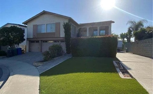 House in Signal Hill, California, United States 1