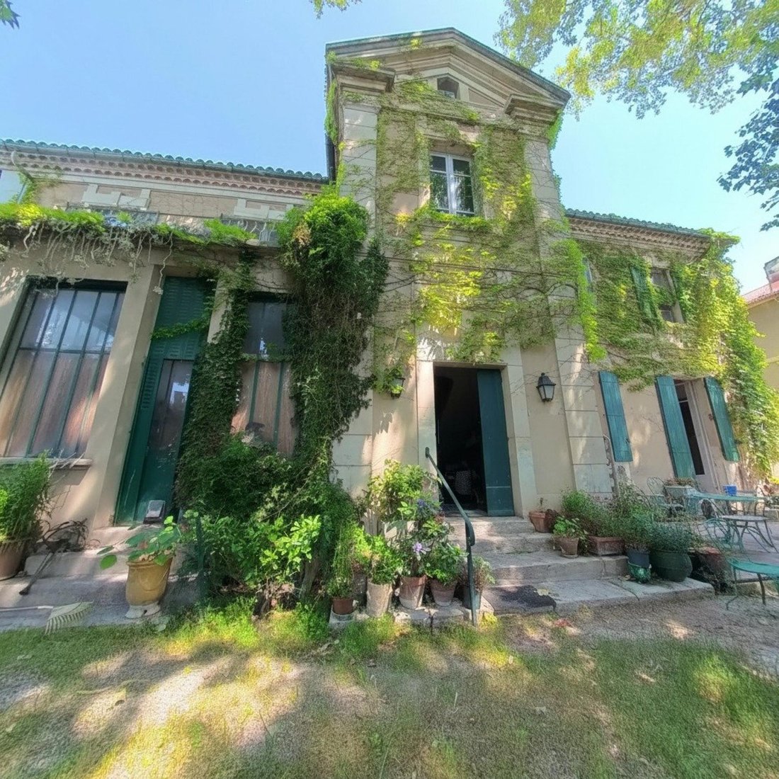 House in Centre Ville, Le Thor, France 3 - 18035724