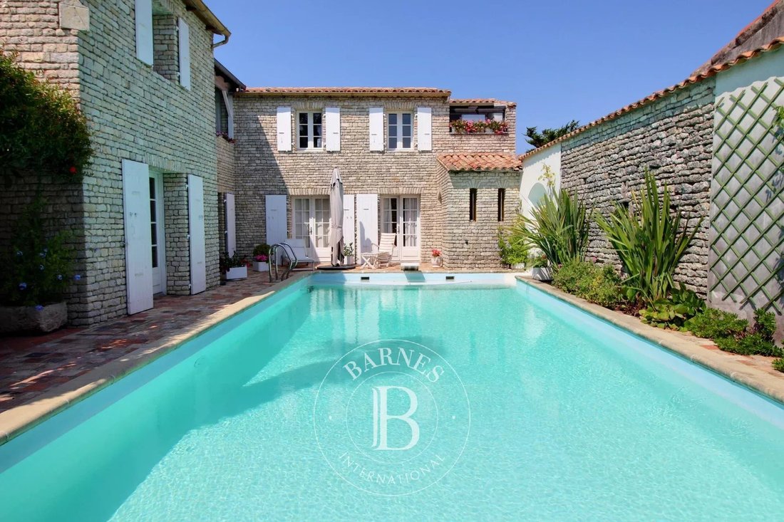 Maison à Saint-Clément-des-Baleines, Nouvelle-Aquitaine, France 2 - 18566106
