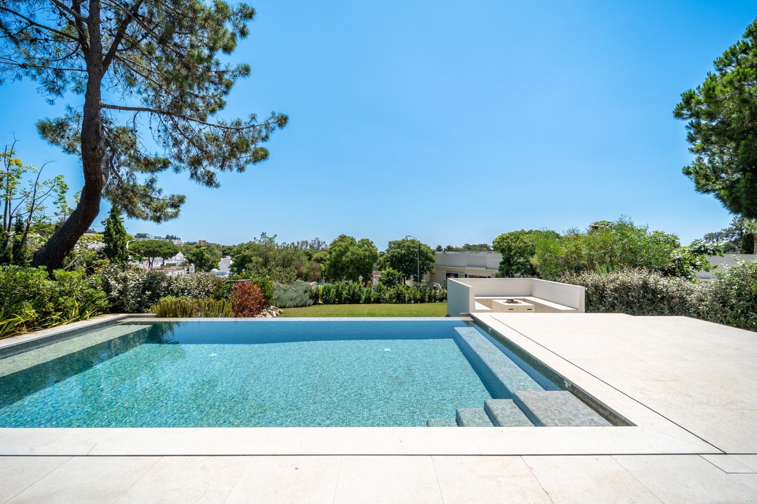 Villa in Elviria-Cabopino, Marbella, Spain 1 - 18565214