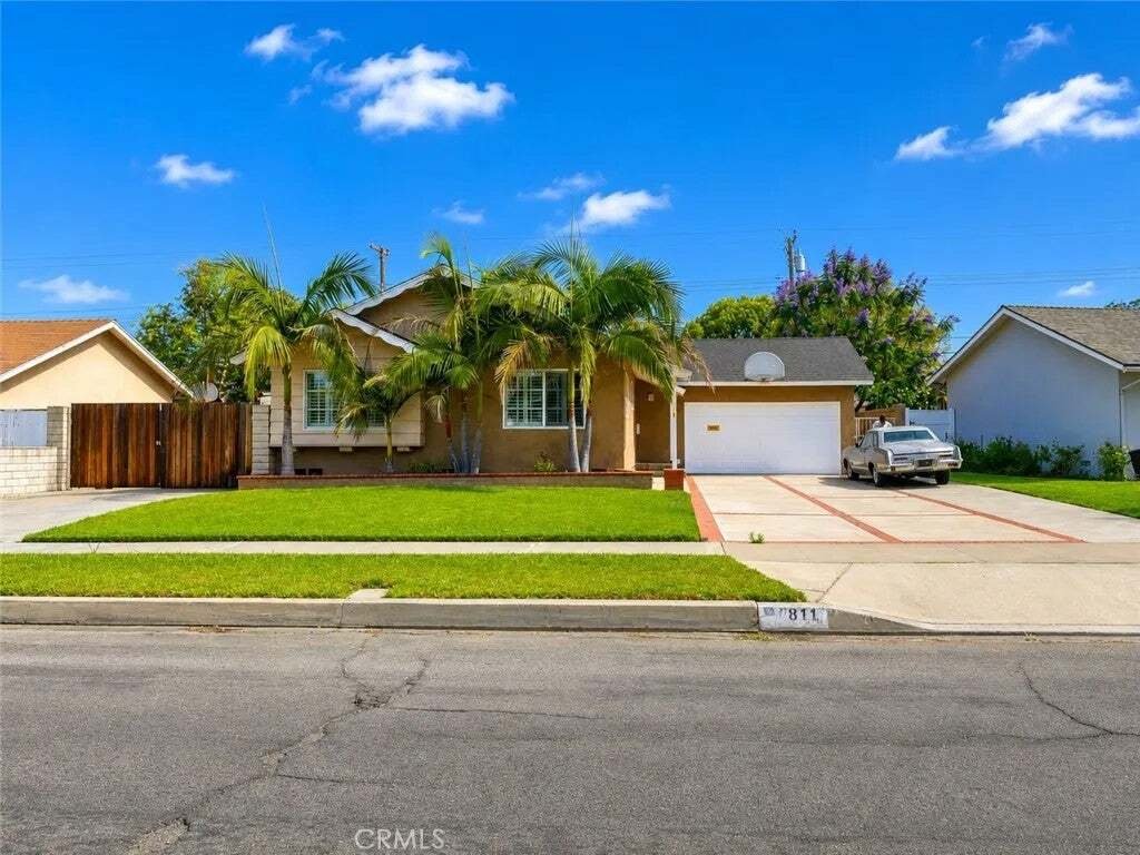 Maison à Anaheim, Californie, États-Unis 2 - 18562469