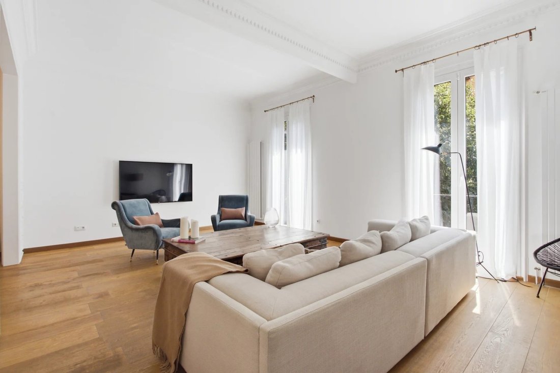 Apartment in Eixample, Barcelona, Spain 5 - 18566055