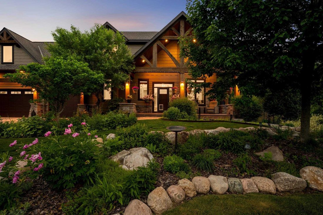 House in Burnsville, Minnesota, United States 3 - 18564609