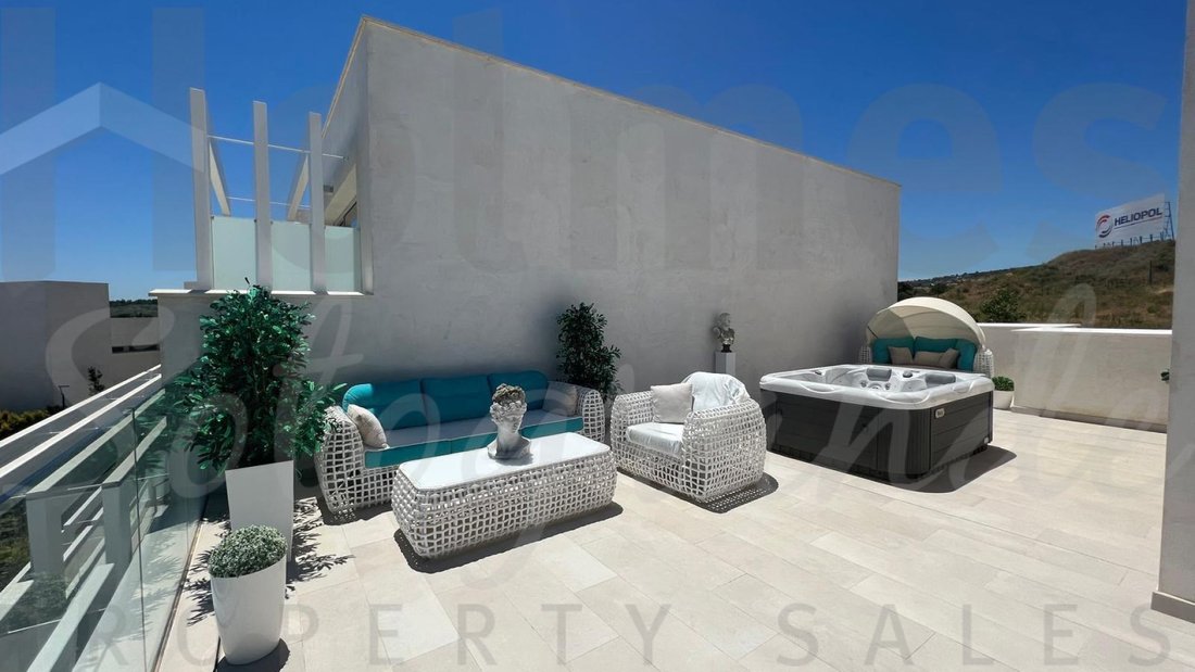 Villa in Sotogrande, San Roque, Andalusia 3 - 18558424