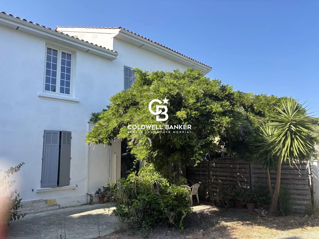 Villa a Nord, Cavalaire-sur-Mer, Francia 1 - 18563249