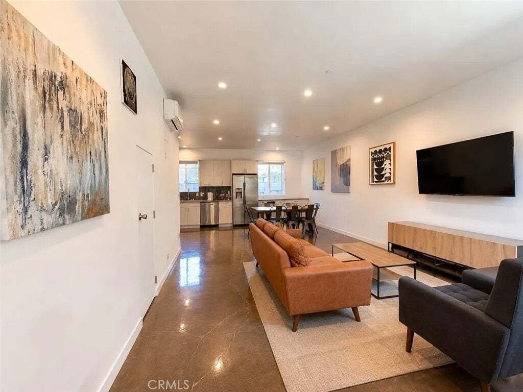 Townhouse in Los Angeles, California, United States 3 - 17020033