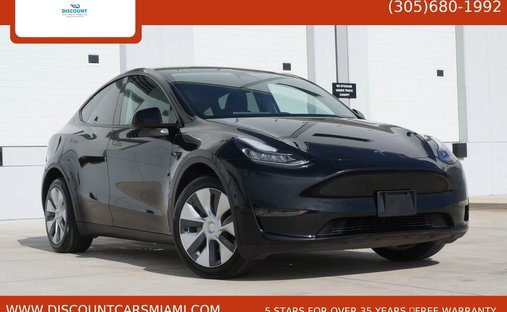 2023 Tesla Model Y Long Range Sport Utility 4D in Opa locka, FL, United States 1