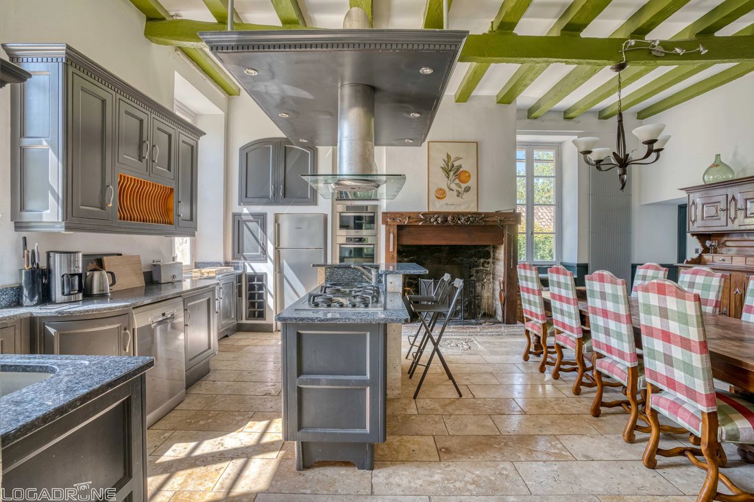 House in Montcuq, Montcuq-en-Quercy-Blanc, France 3 - 15228066