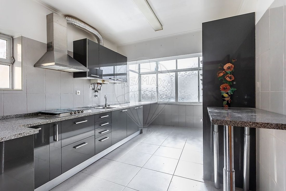 Appartamento a Cascais e Estoril, Lisbona, Portogallo 1 - 17538658