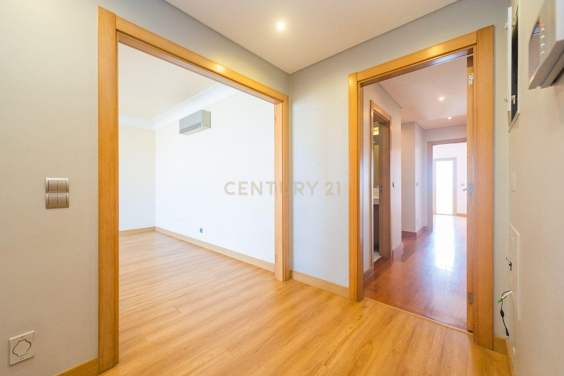 Apartment in Sao Domingos de Rana, Lisbon, Portugal 4 - 18566003