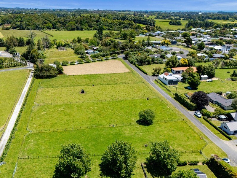 Land in Lepperton, Taranaki, New Zealand 4 - 18564032