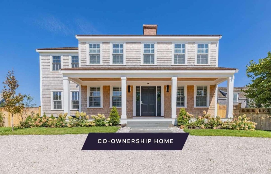 Co Op in Nantucket, Massachusetts, United States 1 - 18561636