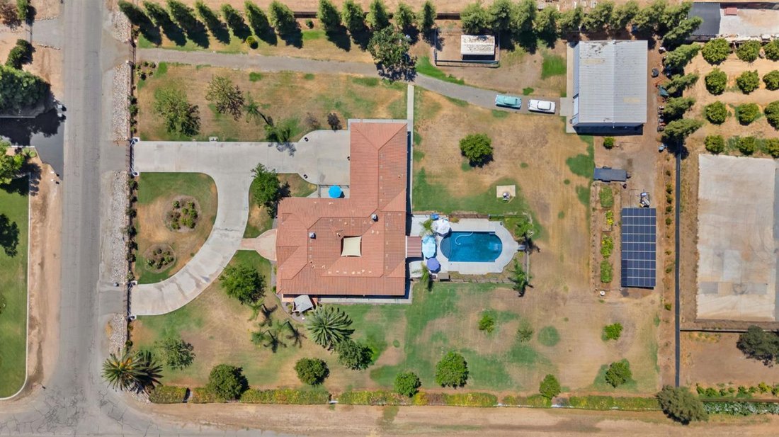 House in Sanger, California, United States 2 - 18562094