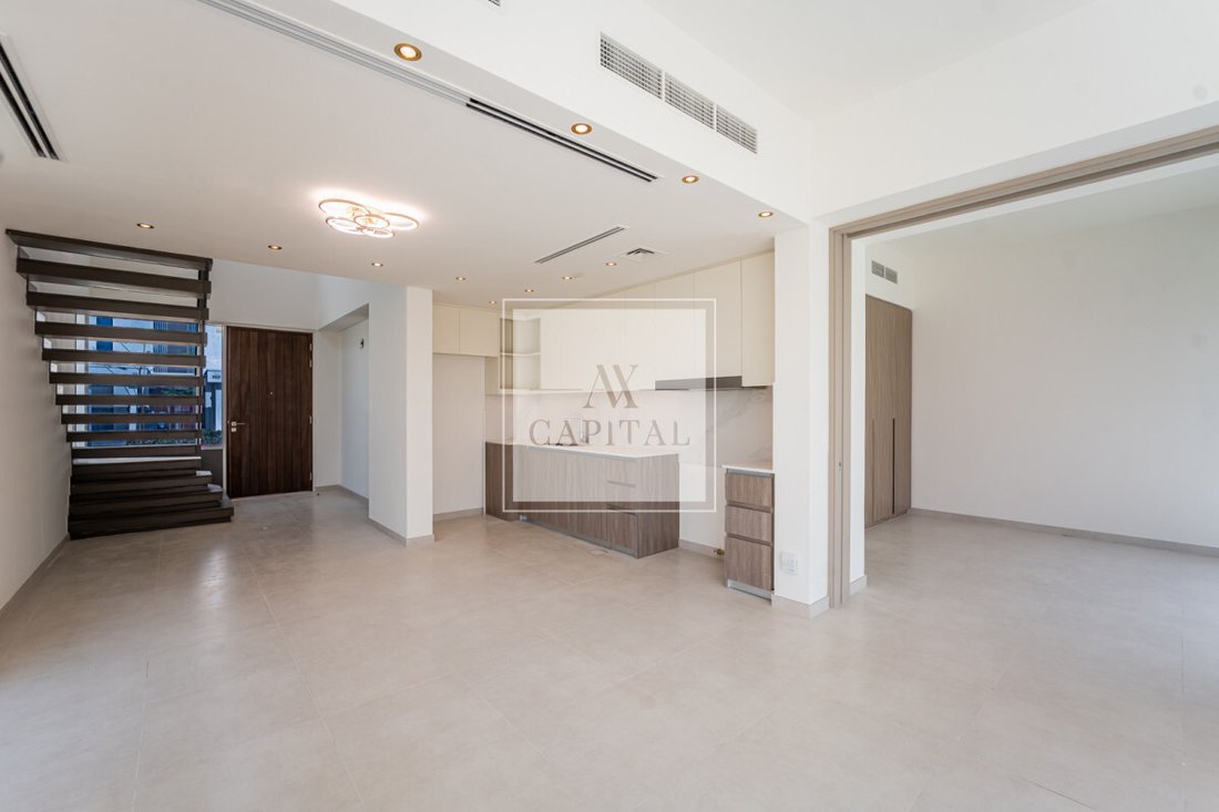 Townhouse in Jumeirah, Dubai, United Arab Emirates 1 - 18566295