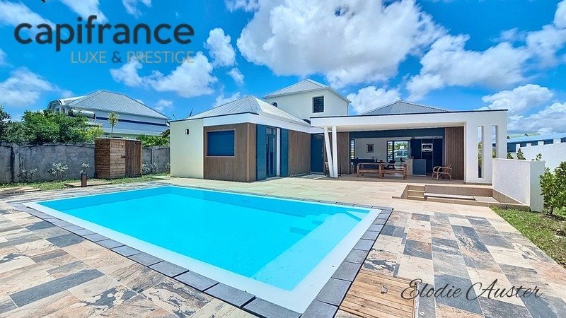 Villa in France 2 - 18566108