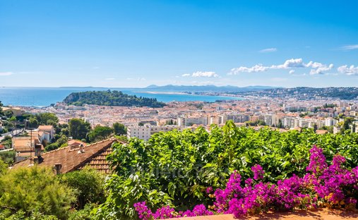 Villa in Saint Roch, Nice, France 1