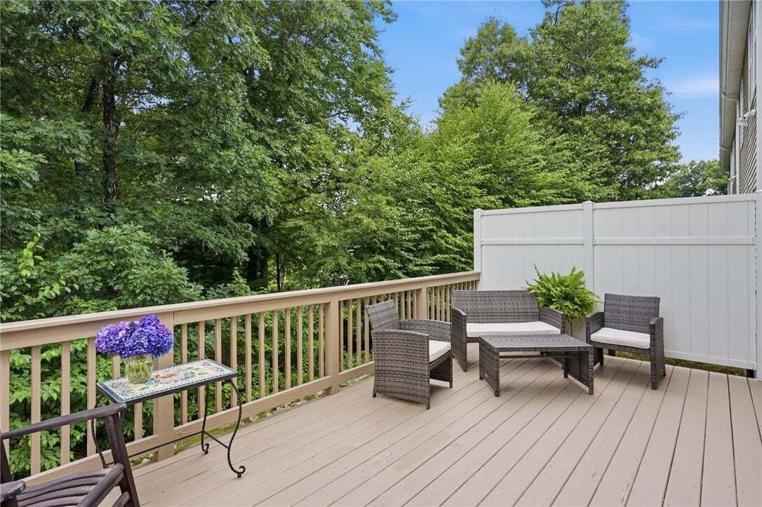 Condo in Smithfield, Rhode Island, United States 4 - 18565236