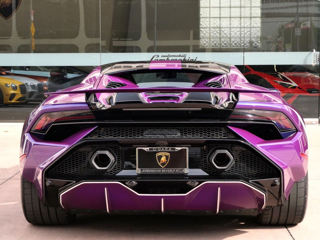 Coupe in Beverly Hills, CA, United States 4 - 18563381