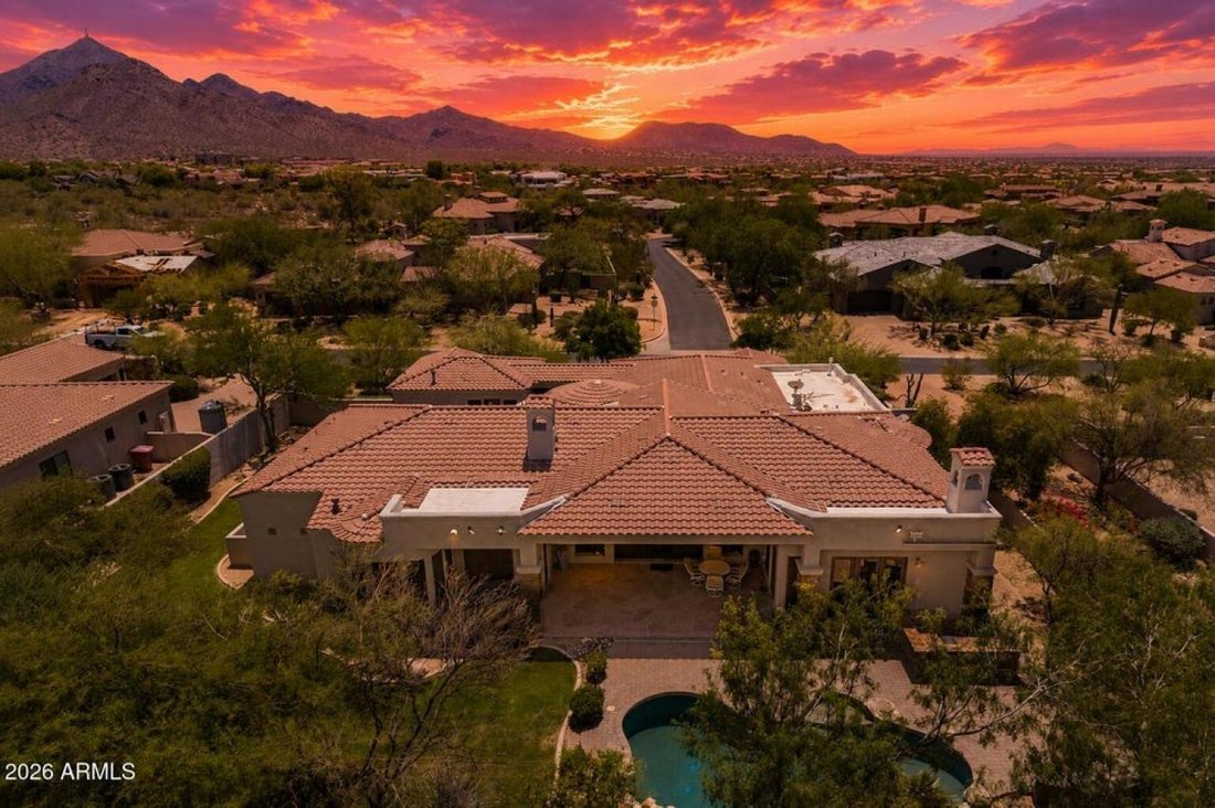 House in Scottsdale, Arizona, United States 2 - 18565935