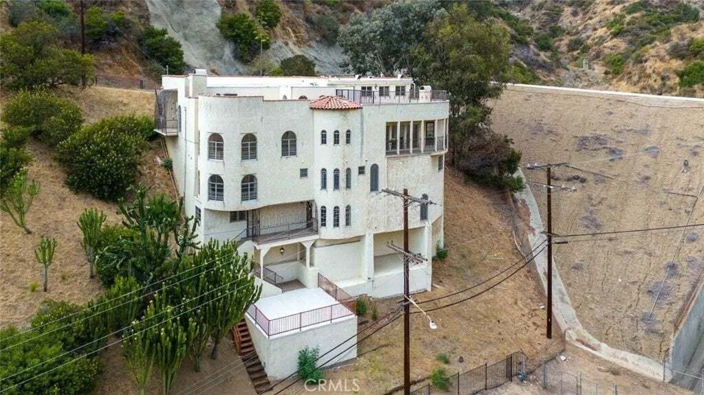 House in Glendale, California, United States 4 - 18562218
