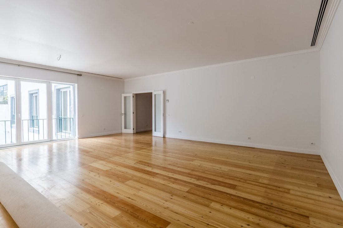 Apartment in Misericordia, Lisbon, Portugal 1 - 18560025