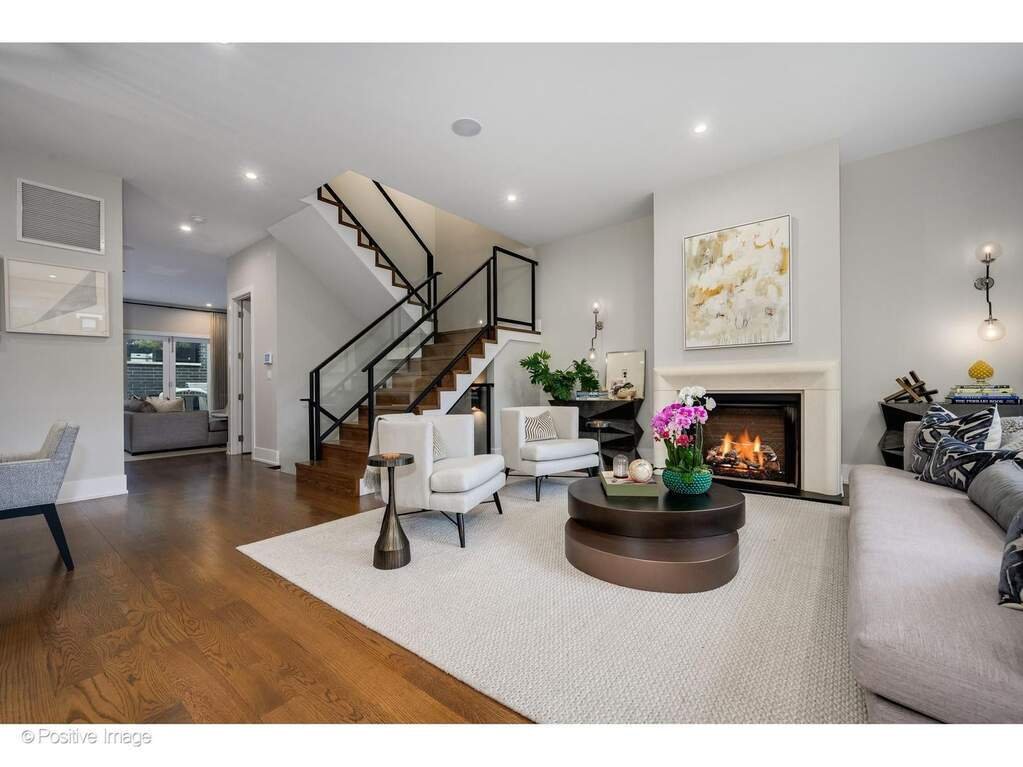 House in Chicago, Illinois, United States 5 - 18564270