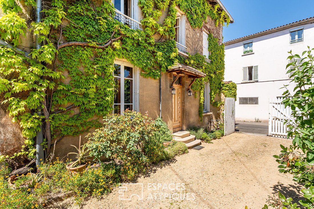 Villa in Villefranche-sur-Saone, Auvergne-Rhône-Alpes, France 3 - 18560229