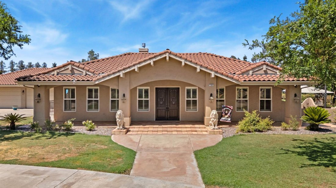 House in Sanger, California, United States 4 - 18562094
