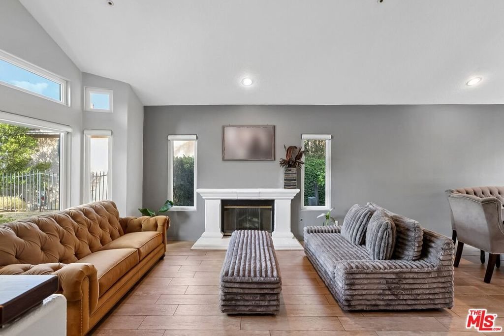 House in Los Angeles, California, United States 5 - 18561152