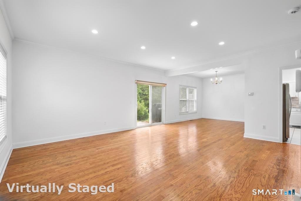 Condo in Wilton, Connecticut, United States 3 - 18160377