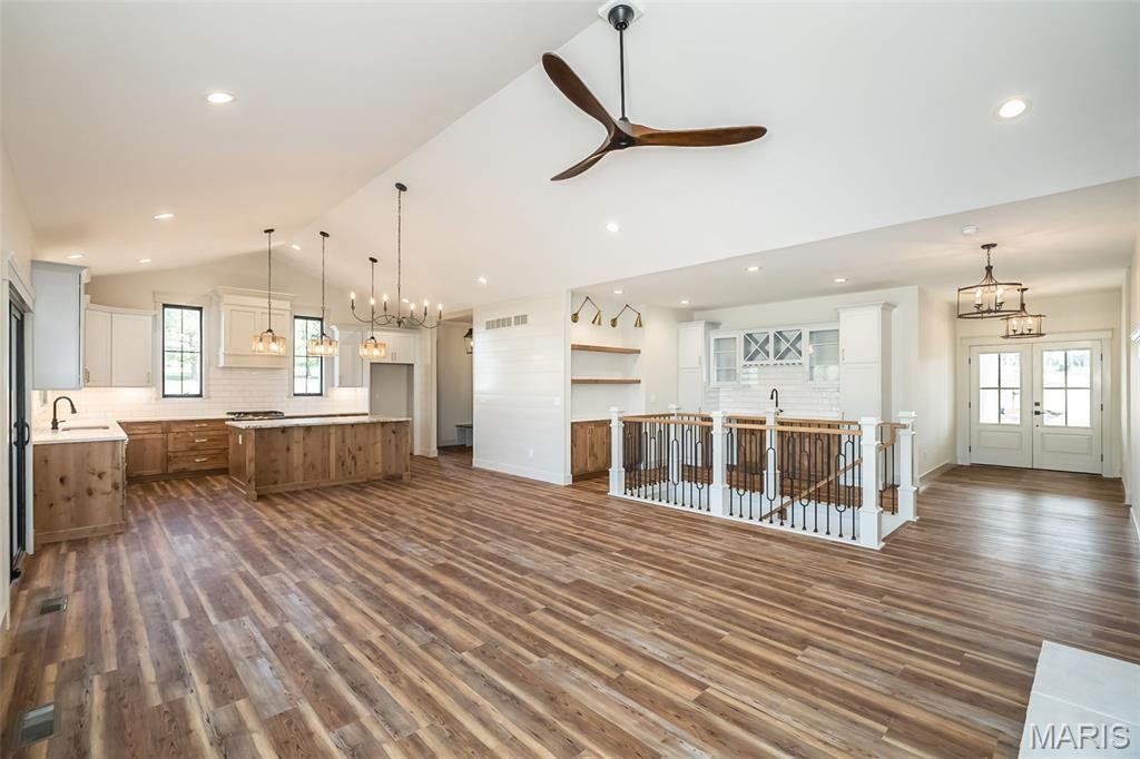 House in Troy, Missouri, United States 3 - 18565391